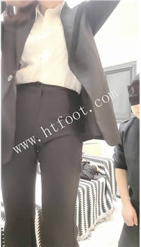 ZB865 芮兮】调教狗26分钟