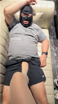 【调教视频】【素人小白】双S-陪酒小妹的脚下奴 JS250718-39