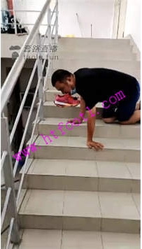 TL20661 艳主S健身房公开跪舔63分钟