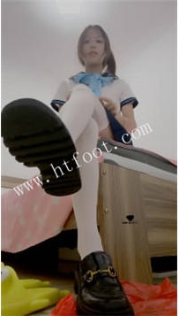 TL47974 沐沐】水手服JK白丝羞辱32分钟