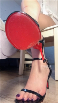 【第一视角】【咬猫】杀手女神虐杀全家    250920-33