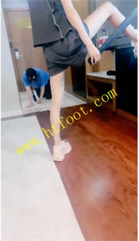 TL37928 尤黎】想跪就跪下吧53分钟