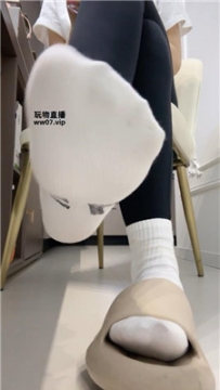 【第一视角】【玥樾】白袜出卖女朋友    250316-30