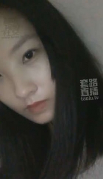 TL2088 子颜女王 私奴侍候睡觉 0423