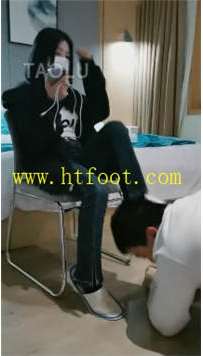 TL29545 海绵大大】板凳和迷弟作死的一天50分钟