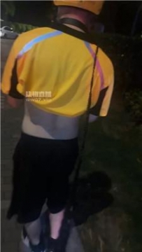 【调教视频】【佳佳】户外玩虐外卖小哥 bf55219