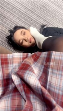 【调教视频】【暴暴】白袜脚踩母狗【双视角版】 bf60883