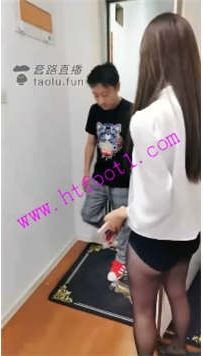 TL20975 如意小主S物业马桶修理工偷喝马桶里的圣水31分钟