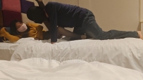 瑟扣S 短丝调教足交吐奶