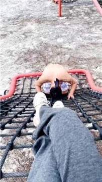 【调教视频】【香芋朱朱】带小狗来游乐园玩 bf60960