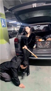 【调教视频】【可可夫妻】车库中公开处刑 bf60910