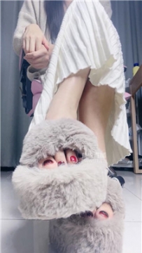 【第一视角】【瘾宝】少妇后妈的裸足    251015-39