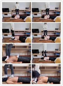 【00后小彤】脏空军新年第一次踩哥哥