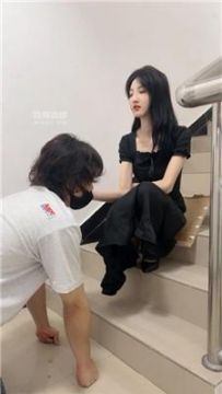 【调教视频】【白鹭】高跟美腿御姐楼道调奴 bf54004