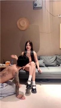 【调教视频】【煎饼狗子】清纯白袜女大暴力场 bf59482