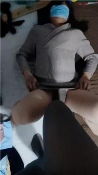 【调教视频】【伪娘和人妻】好骚一只蓬头垢面的狗 bf50448