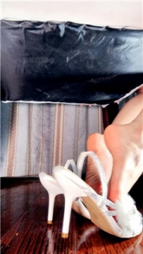 【第一视角】【奶味小仙女】高跟下的私奴    260203-20