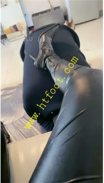 TL27063 伊兮夫妻】先逗逗狗一会儿调教29分钟