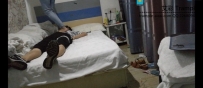 女大学生初踩上