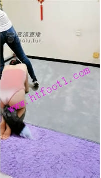 TL19097 梦幻大大S骚姆苟做胯下玩物56分钟
