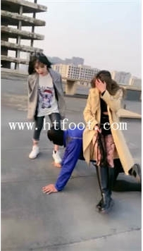 TL28797 领主老大】三女孩网红楼梯观看45分钟