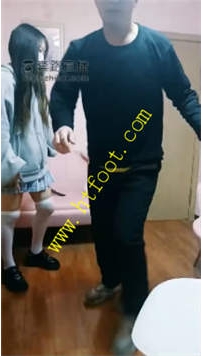 TL26300 户外第一】女仆店双女仆暴力调教42分钟