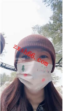 TLZB26138哈姐-户外游乐场遛狗直播12分