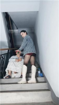 【调教视频】【领主】变装奴-抽耳光-高跟踩虐 JS250620-16