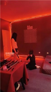 【调教视频】【凌薇大小姐】双S学生主-刑房重度虐 JS251111-31