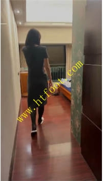 TL32846 异趣视频社交】圈养在厕所的家奴-心雅21分钟