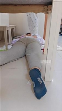 【调教视频】【是樱樱呀】踩踏母狗 JS260130-19