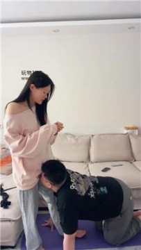 【调教视频】【埋汰】玉足玩虐健身教练 JS250307-1
