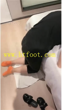 TL30731 不期而遇】挑战SP藤条竹竿暴打加圣水64分钟