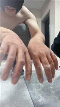 【调教视频】【足彩馆】超多素人学生主碾压踩踏 bf58677