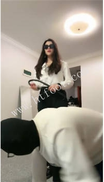 ZB1788 蜜雪】爆揍贱狗30分钟