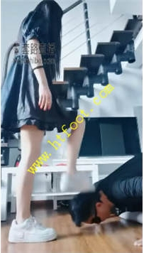 TL24460 猫神】调教踩踏77分钟
