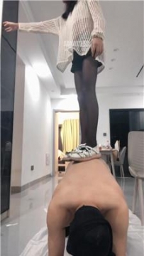 【调教视频】【怡怡】妹妹看我怎么调奴 JS250926-33