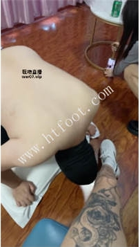 ZB5893 小凤梨】调教狗狗37分钟