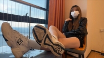 【小鲨鱼殿下】新百伦脏鞋第一人称羞辱 YC-250111-2