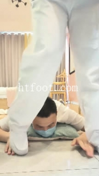 ZB9437 樊樊】骑脖子耳光23分钟