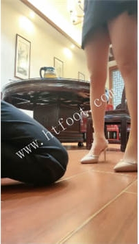 TL48837 然然而】带锁饭店羞辱15分钟