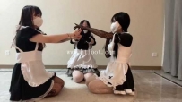 28863  三女仆小姐姐调戏玩弄【珂玥】女仆小姐姐丝袜美脚跳踩踢打闻脚群虐臭狗奴