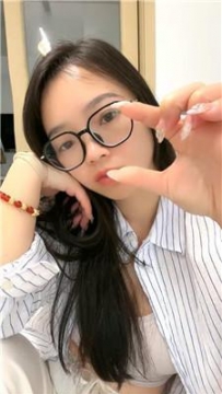 【调教视频】【薇薇】狗盆喂食脚下贱奴  JS250323-11
