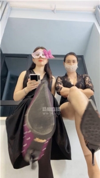 【第一视角】【红颜】双主乳母炸【双视角】    250908-7