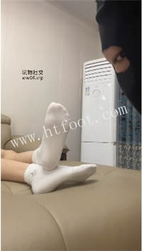 ZB3313 深情】纯妹妹做脸34分钟