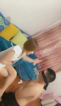 TL8955 美丝大人 重度耳光史上最小m 生不如死