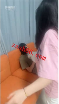 TLZB26165猴哥-素人踩脖窒息耳光坐脸34分