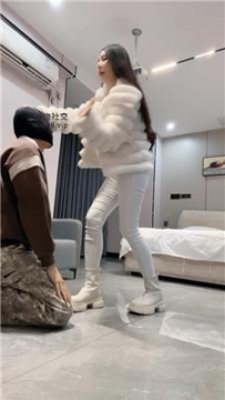 【调教视频】【陈甜女帝】短靴+高跟连环踢裆 bf49272