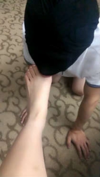TL9962 诗允 舔脚