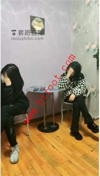 TL26088 最抗揍的是我吗】素人小姐姐踢打耳光黄金圣水强迫吃完了32分钟
